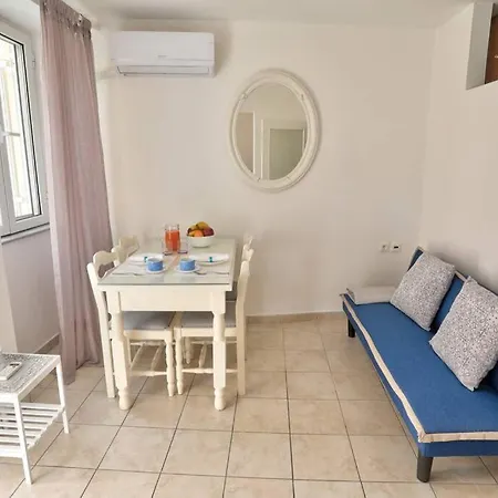 Cute 1bd Apt Near Corfu Port & Town