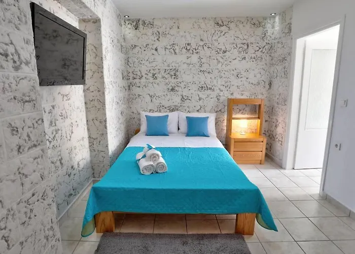 Cute 1bd Apt Near Corfu Port & Town Corfu (city)